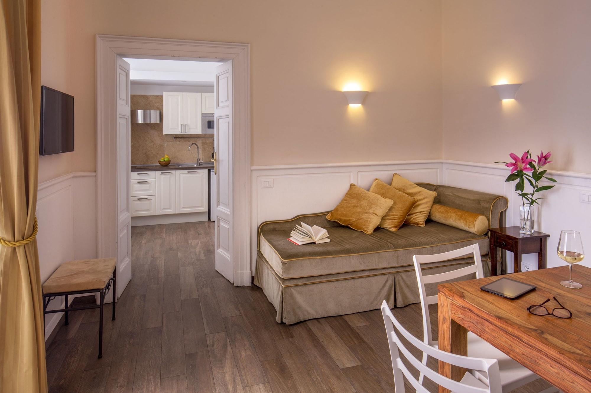Aenea Bed and breakfast 3*