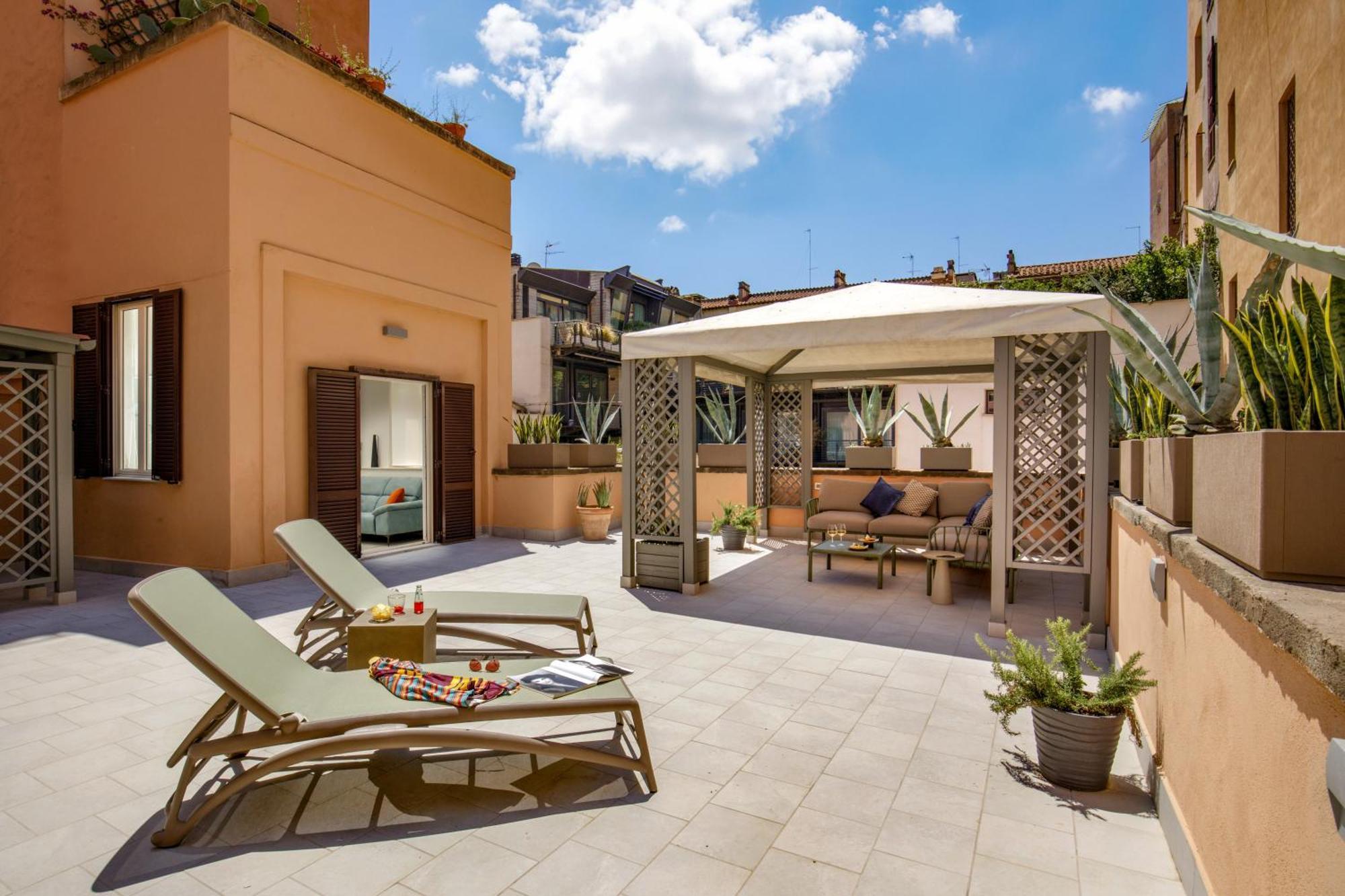 Aenea Bed and breakfast